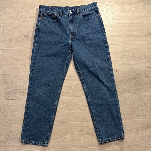 Levi's Other - Levi’s 550 Men’s Relaxed Fit Jeans Medium Wash W35 L32 Classic Denim